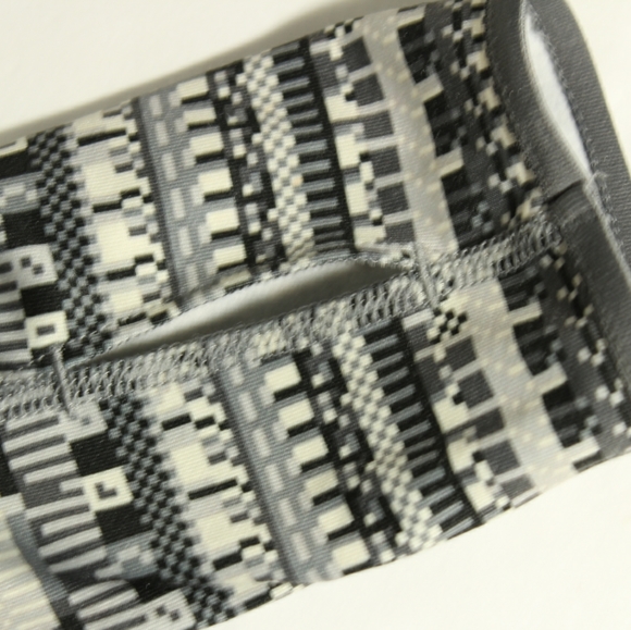 Nike Dri-Fit Half Zip Pullover EUC - Picture 5 of 8